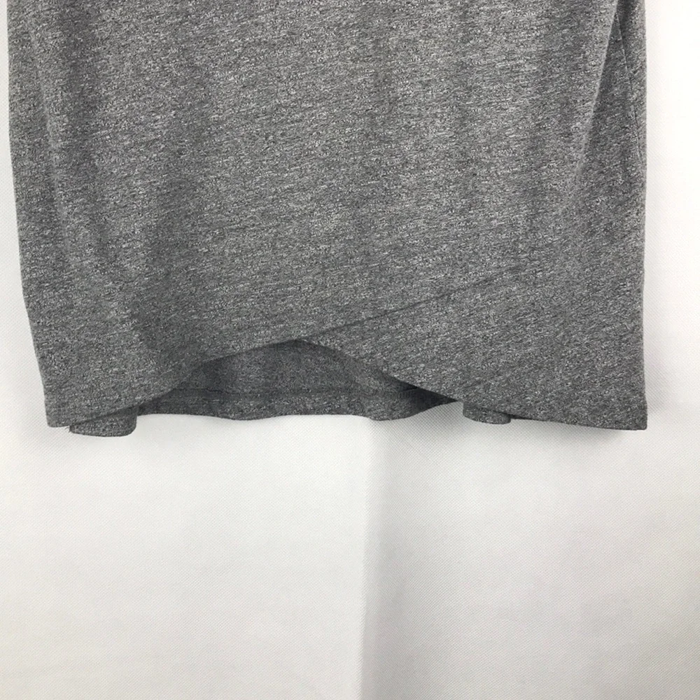 ARTISAN NY Gray Tee Top size M- Basic Yoga Workout Casual Everyday Soft Comfy